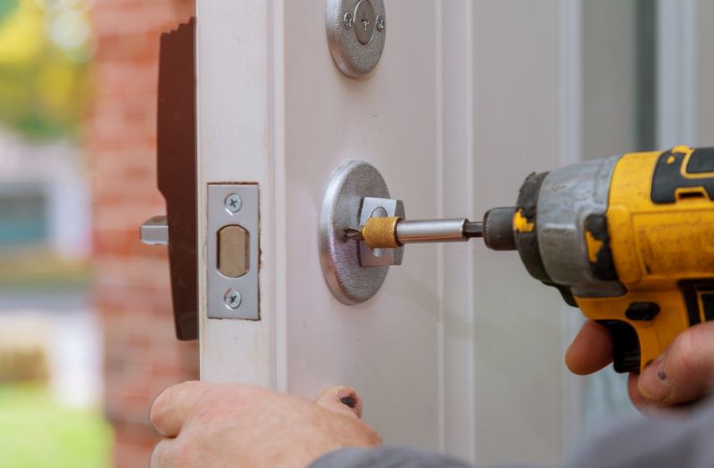 Commercial Door Handles Repair